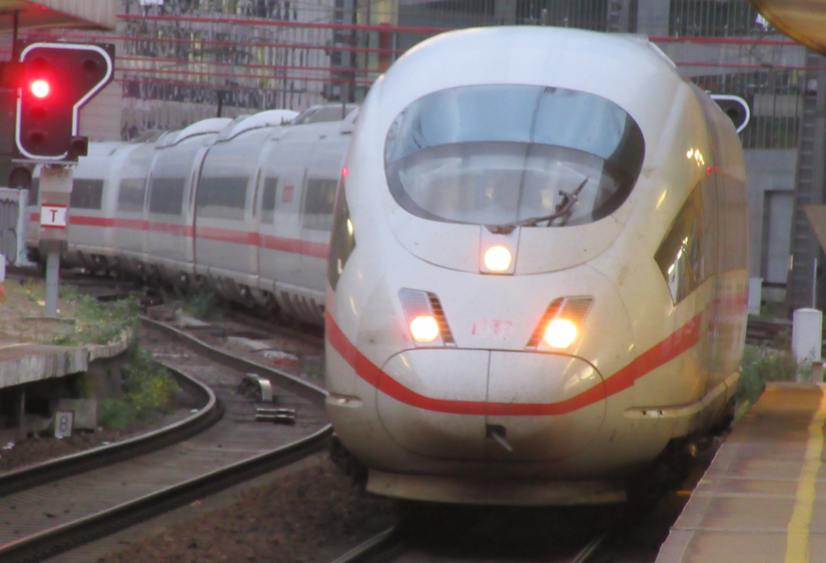 InterCity vonat Brüssels Nord állomáson