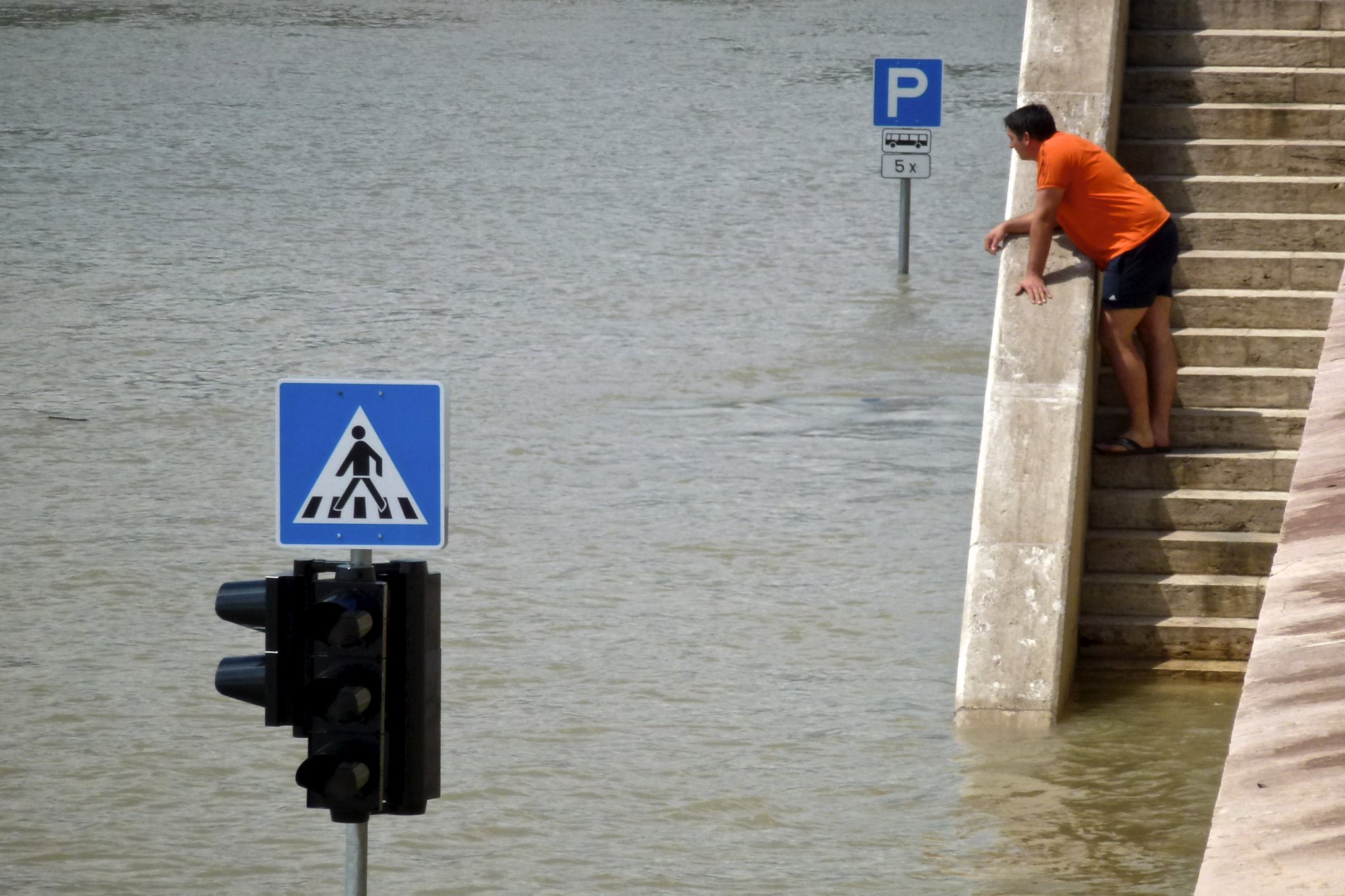 Budapesti árvíz még 2013 júniusában. Fotó: beta.robot / Flickr